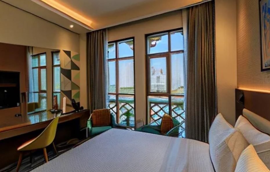 Executive King Room