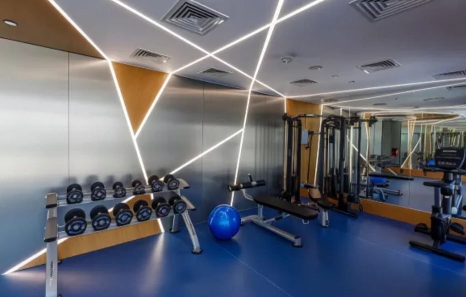 S19 Hotel-Al Jaddaf Metro Station