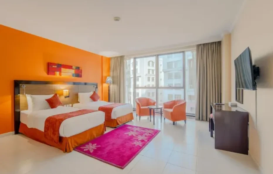 Deluxe Two Bedroom Apartment With Balcony